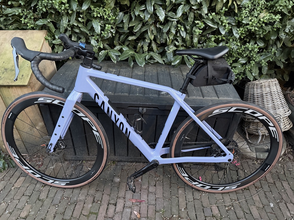 Grizl als wielrenfiets